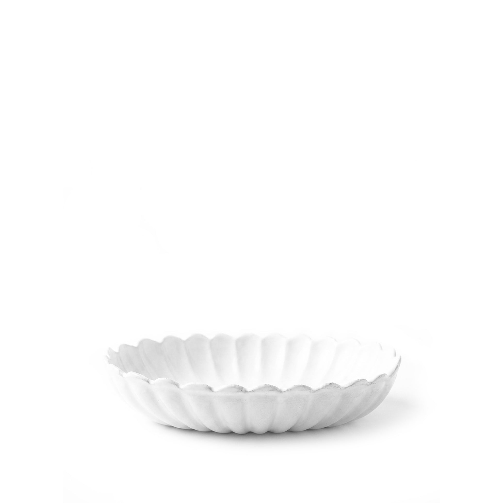 Pepito Scalloped Oval Platter by Astier de Villatte, 32 x 23.5 x 25cm