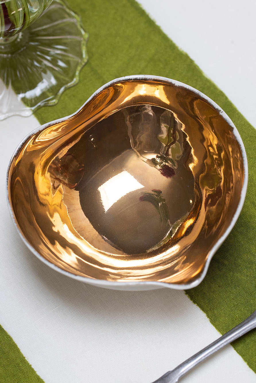 White Porcelain Heart Bowl with Gold Rim, 9cm