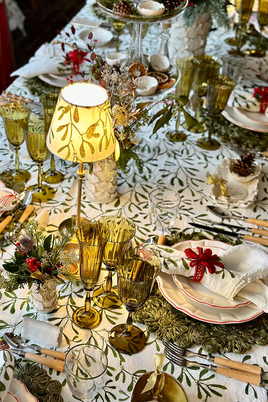 Italian White Porcelain Dessert/Side Plate with a Red Rim, 20.5cm