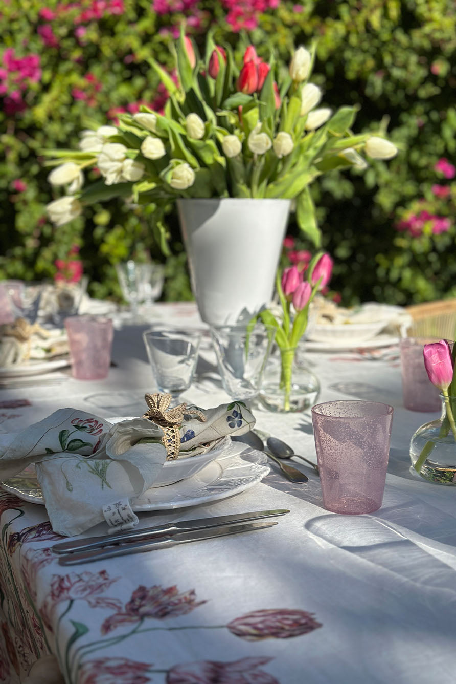 'Tulip' Linen Tablecloth in Red & Pink