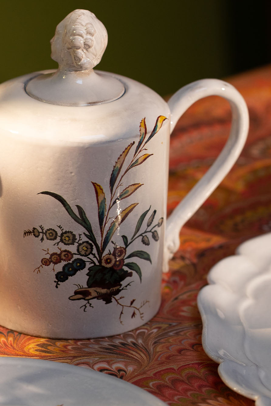 White Ceramic 'Bearberry' Teapot by Astier de Villatte, 18cm