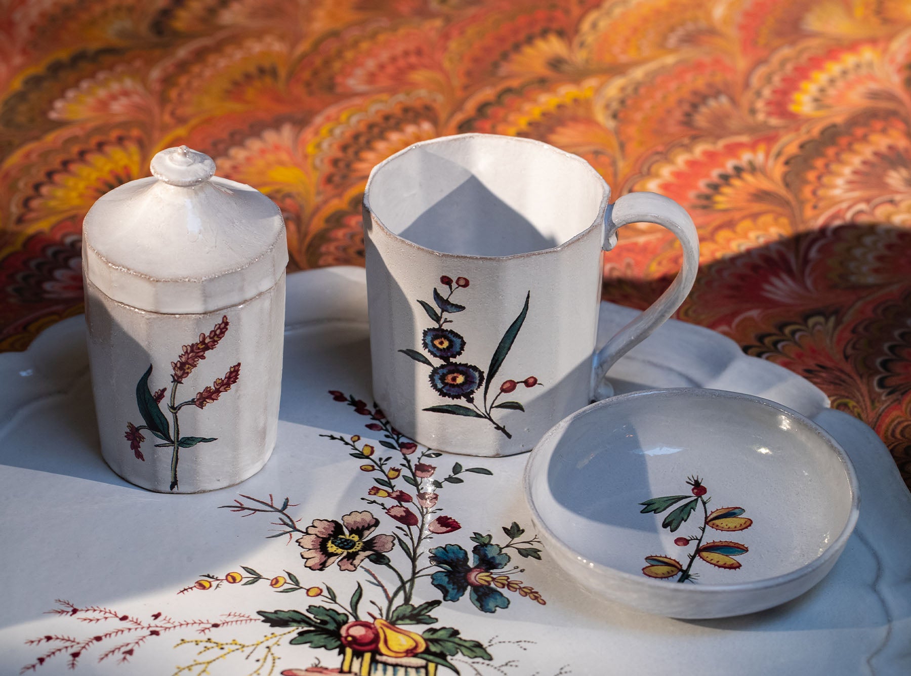 White Ceramic Ladies Thumb Sugar Pot by Astier de Villatte, 12cm