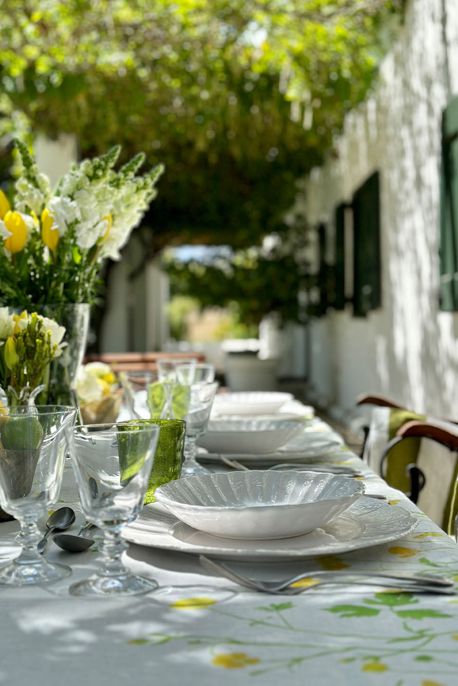 'Buttercup' Linen Tablecloth