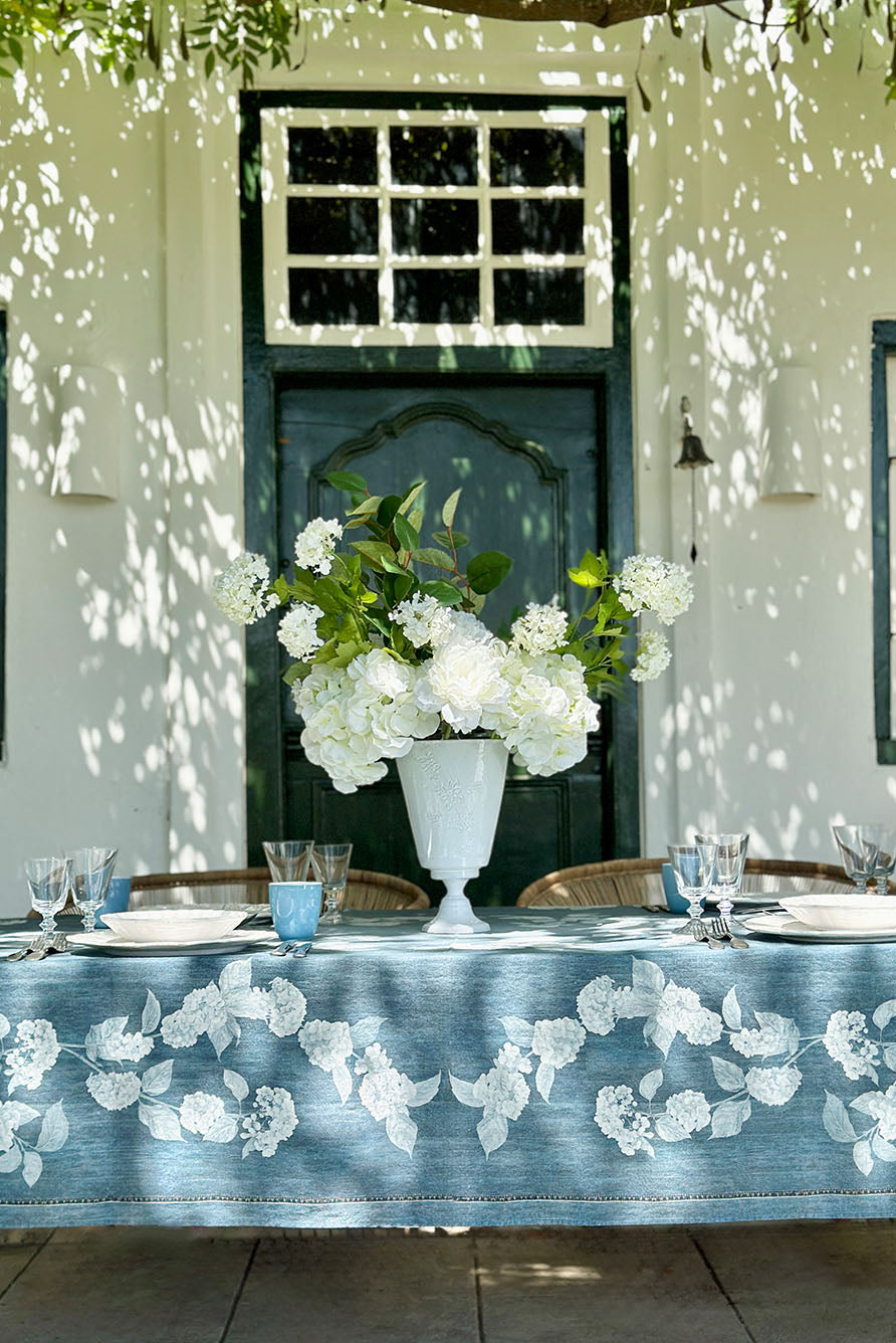 S&B x Blackberry Farm Denim Hydrangea Linen Napkin, 50x50cm