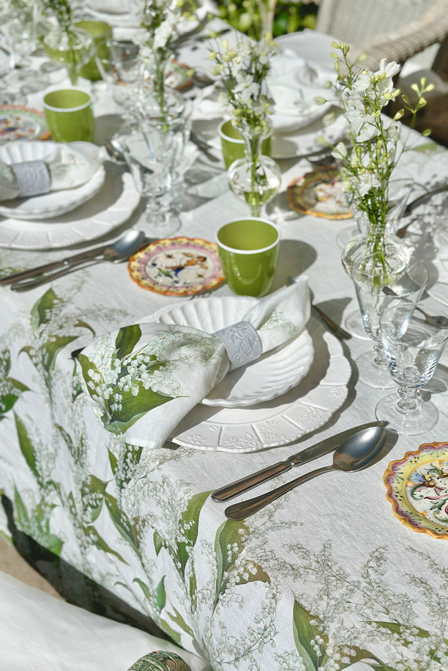Bernadette's Falling Flower White Soup Bowl, 22cm