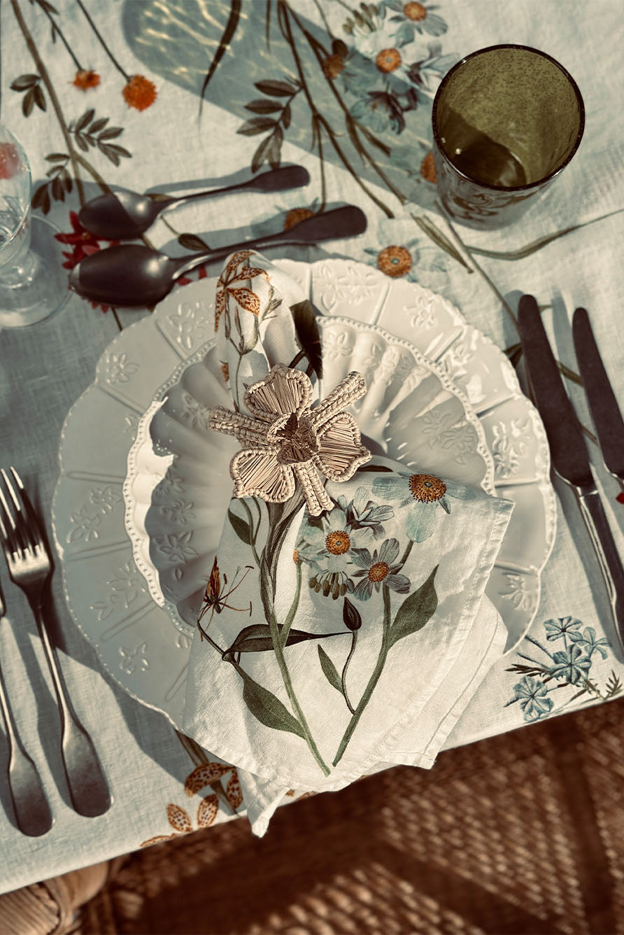 African Flower Linen Napkin in White, 50x50cm