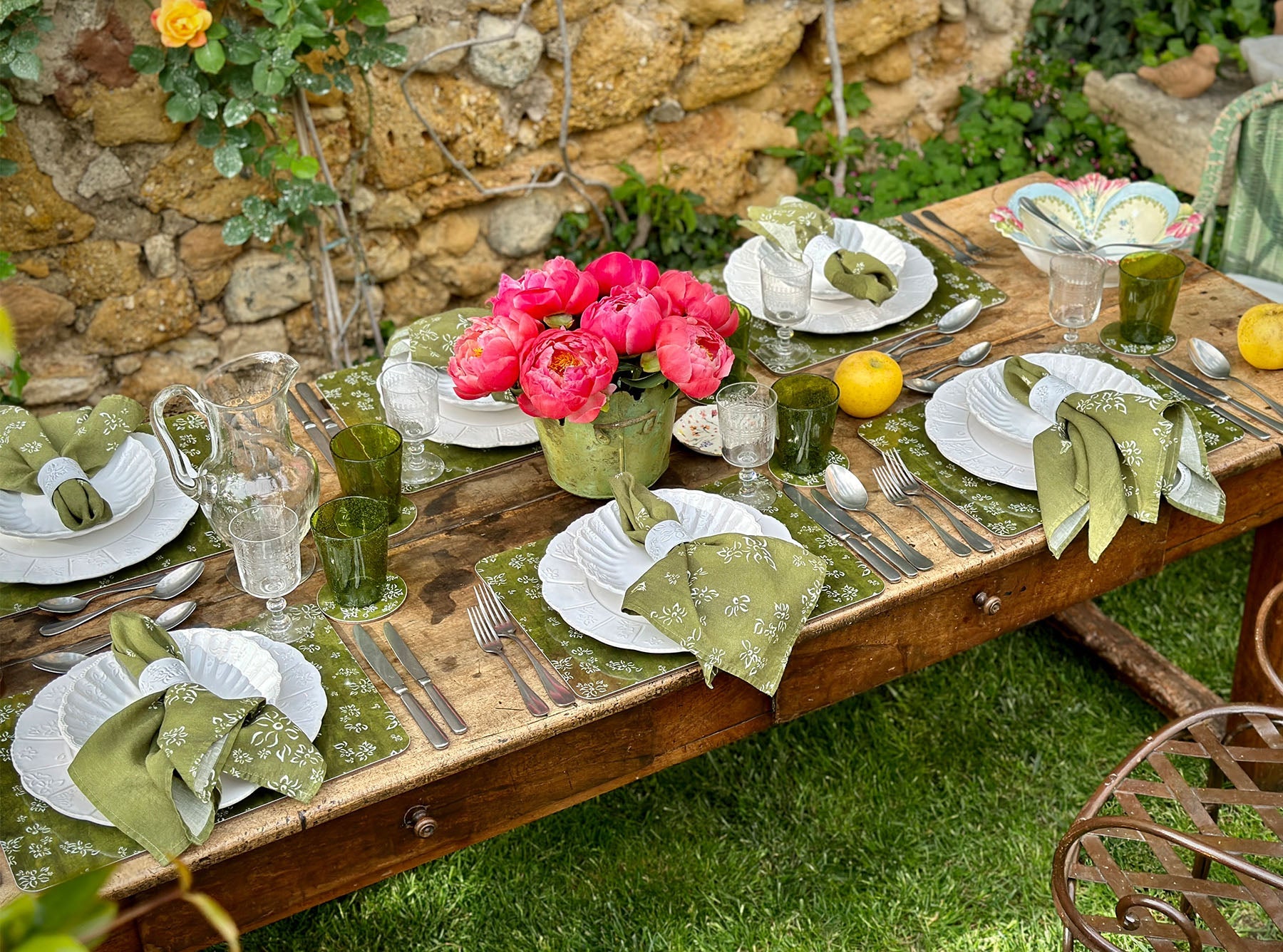 Falling Flower Cork-Backed Placemat in Avocado Green, 29 x 38cm