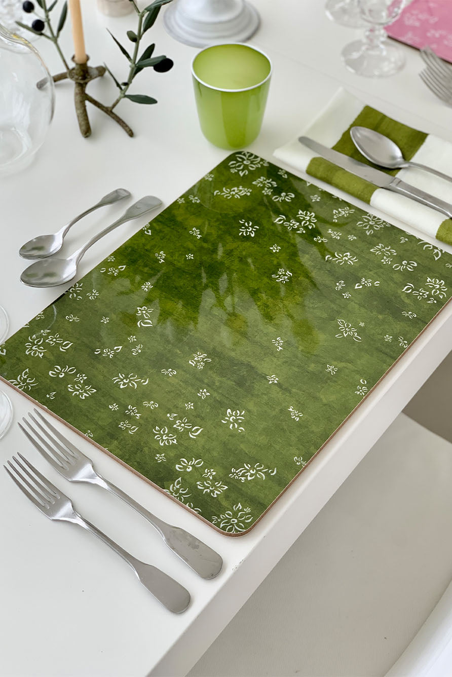 Falling Flower Cork-Backed Placemat in Avocado Green, 29 x 38cm