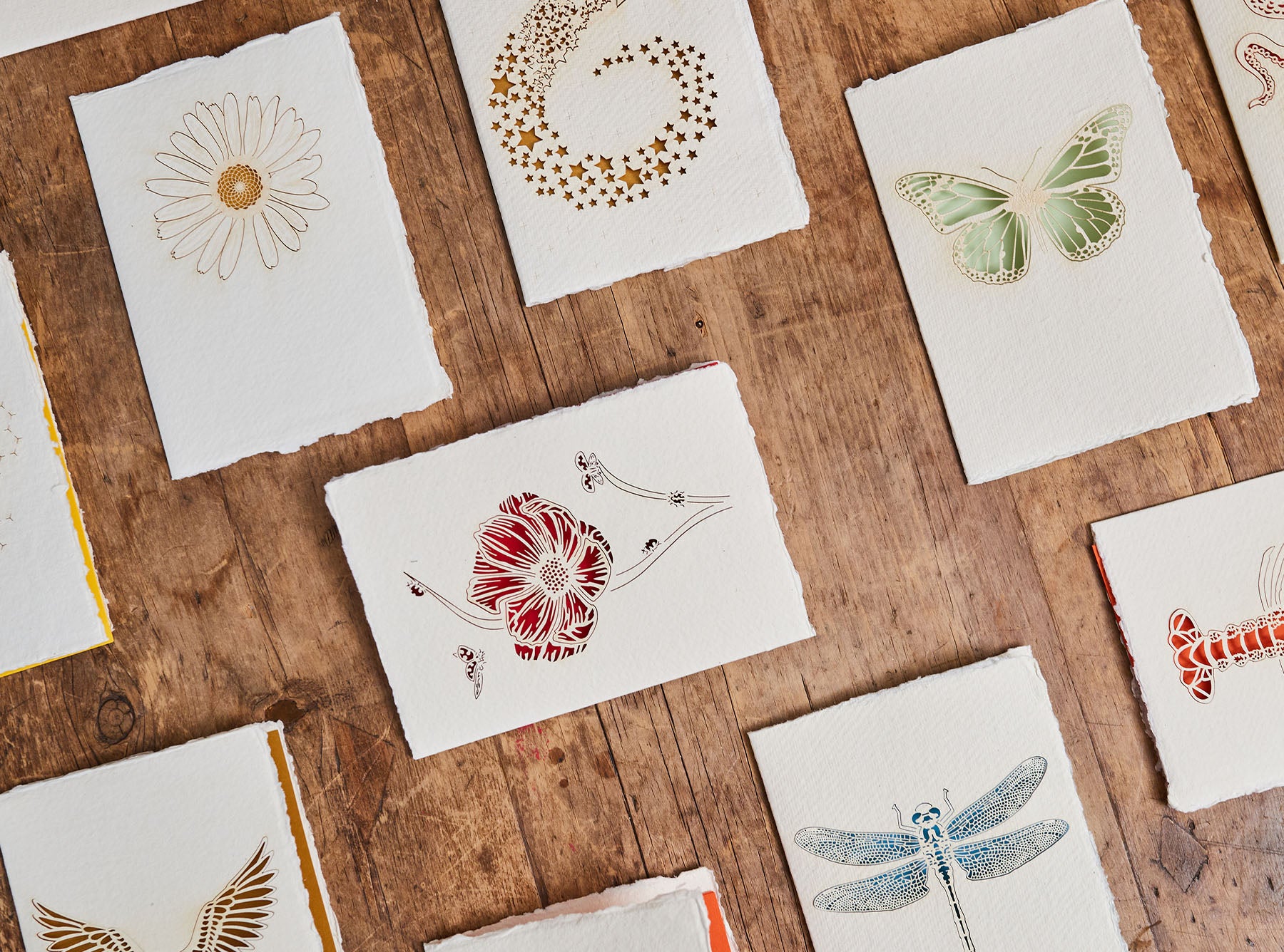 Handmade Paper Greeting Card with Bee, 15cm x 10cm