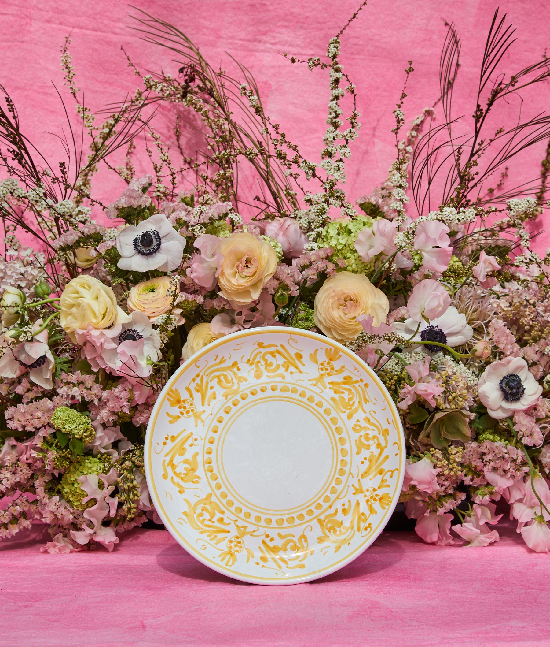 S&B Decorated Dinner Plate in White With Yellow Pattern, 26cm