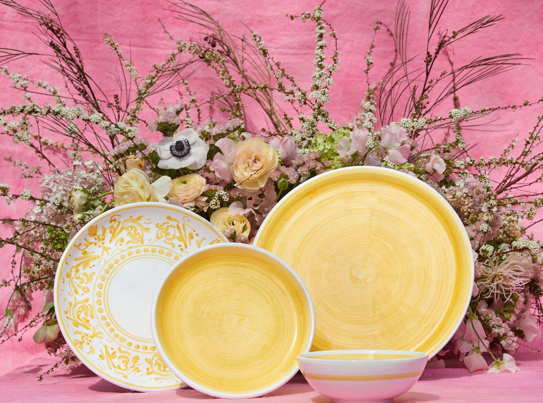 S&B 'Brushed' Ceramic Dinner Plate in Yellow, 30cm