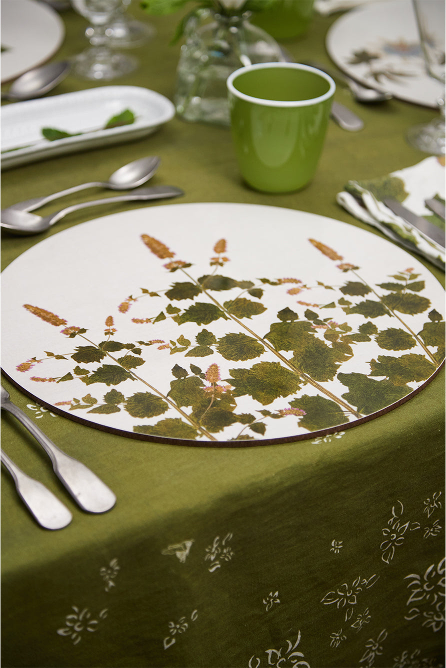 Herbarium Round Cork-backed Placemat in Mint, 34cm