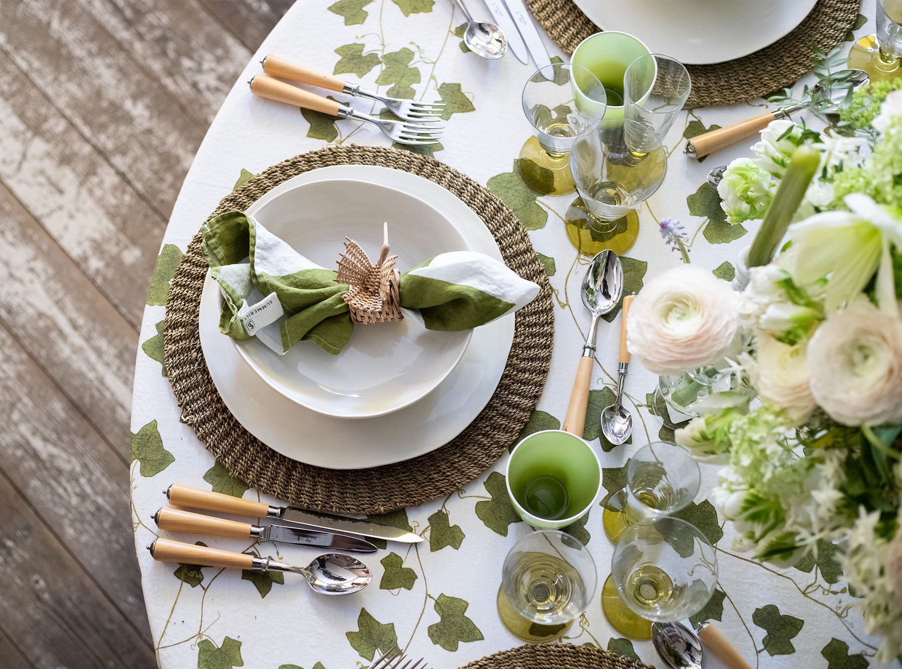 'Ivy' Round Linen Tablecloth, 260cm