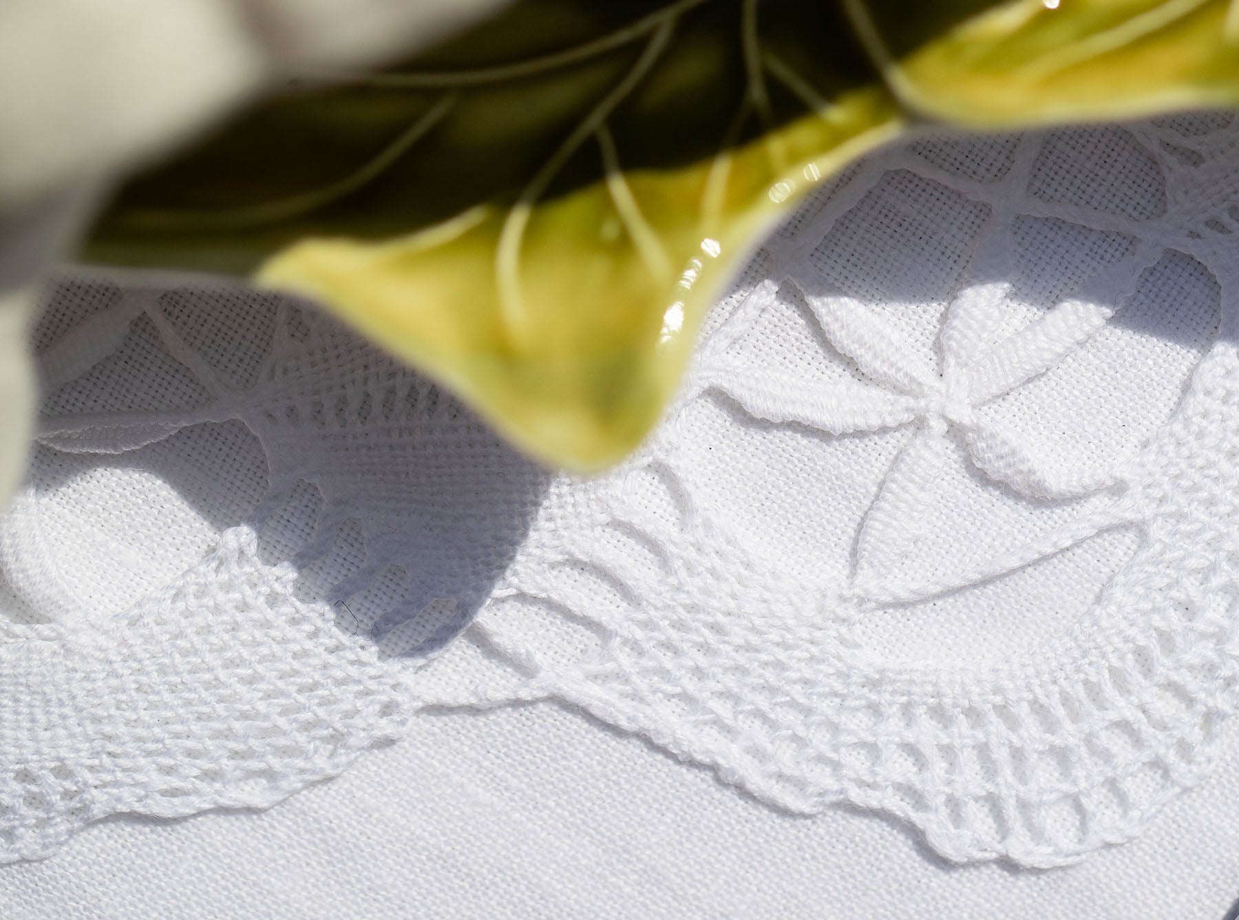 'Louise' Bobbin Lace Round Placemat, 40cm