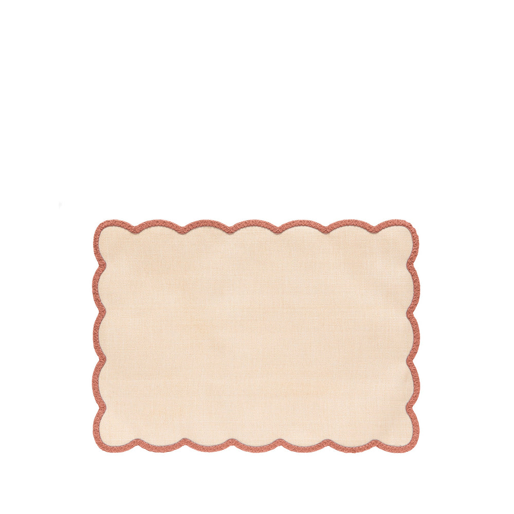 'Lola' Placemat with Scalloped Edge in Pink, 35 x 50cm