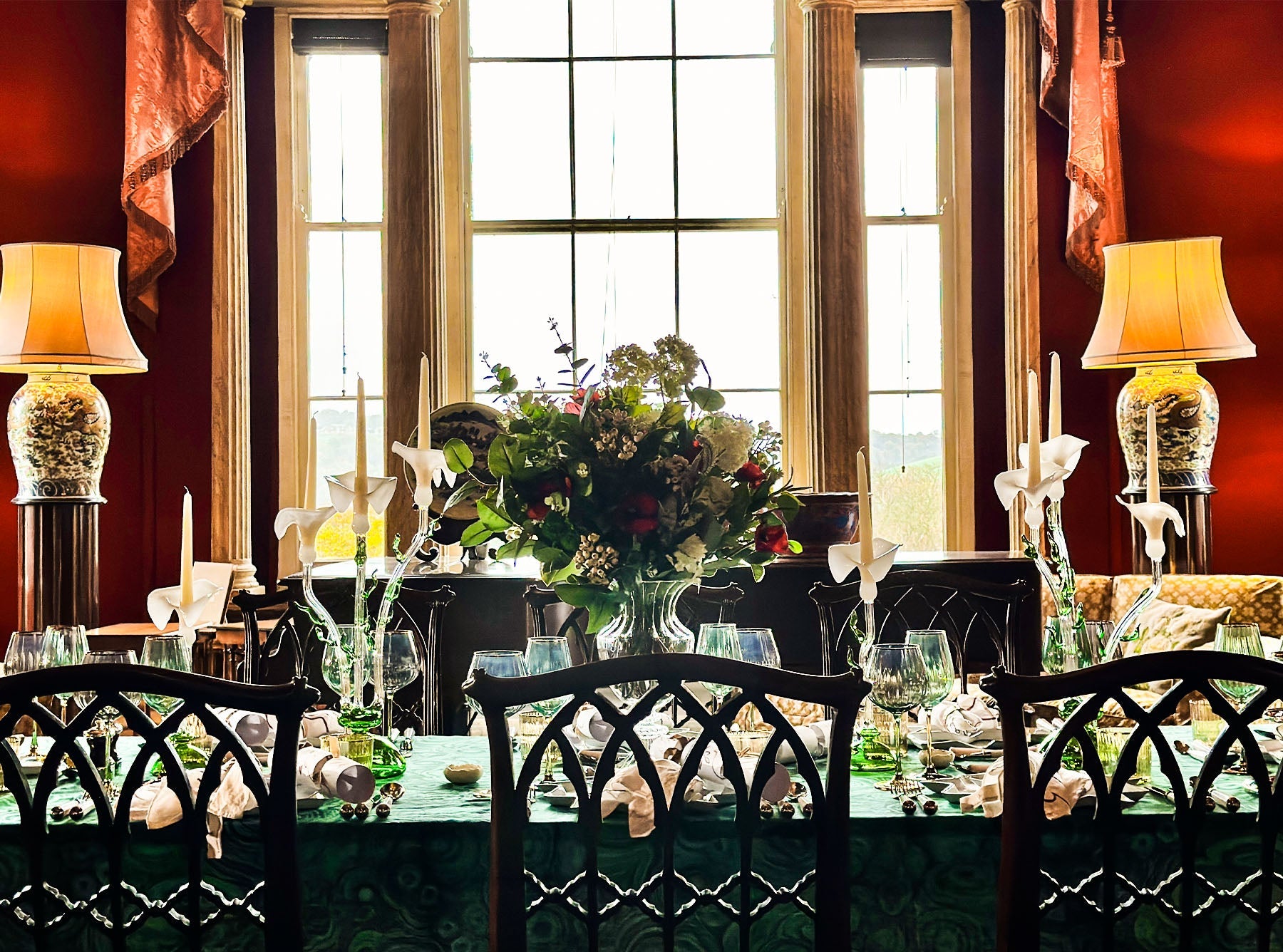 'Malachite' Linen Tablecloth in Emerald Green