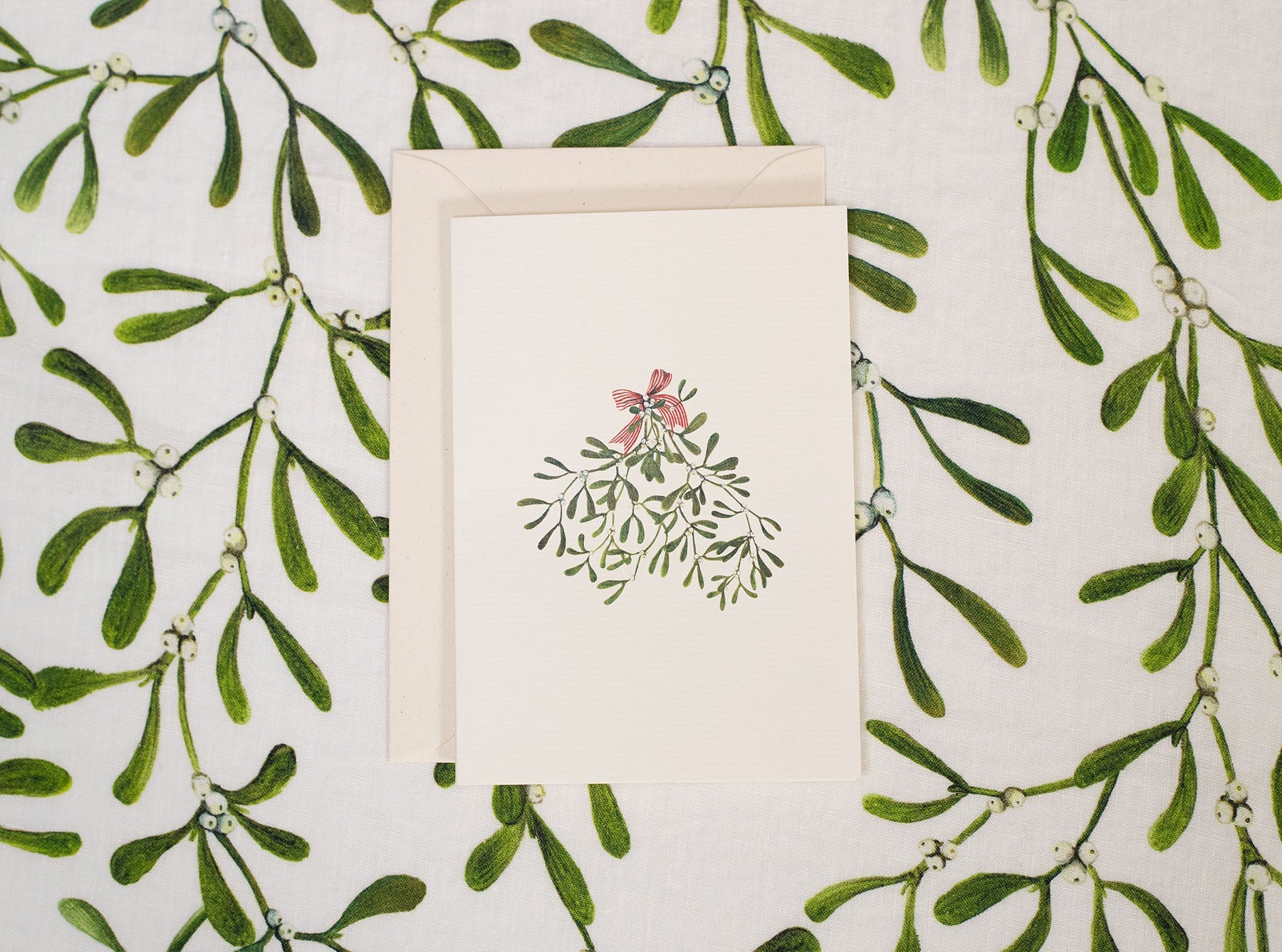 'Mistletoe' Greeting Card, 15cm x 10cm (A6)