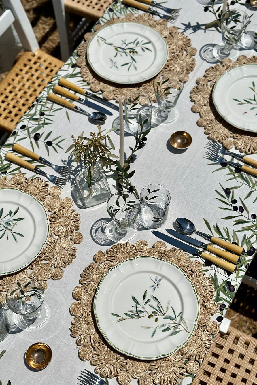 Olive Branch Scalloped Dinner Plate With Brown Dragonfly, 26cm
