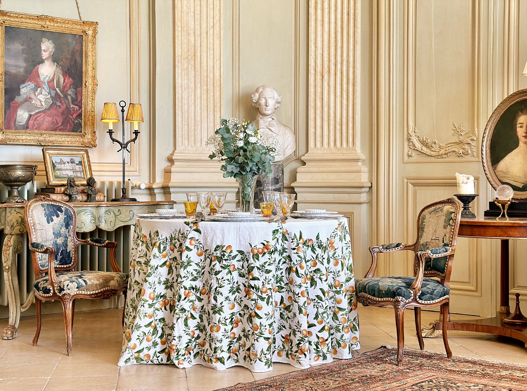 L'Orangerie Round Linen Tablecloth, 260cm