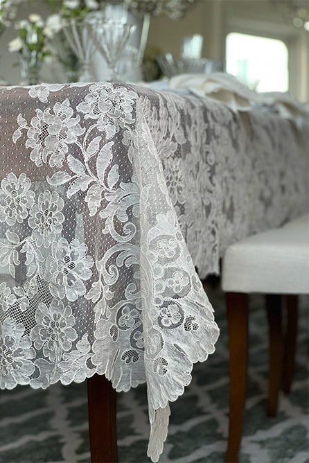 Lyon Lace Tablecloth in Ivory