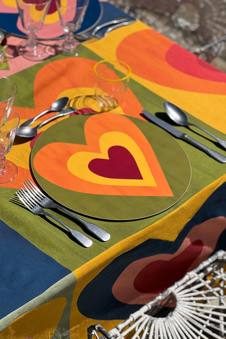 'Queen of Hearts' Linen Tablecloth