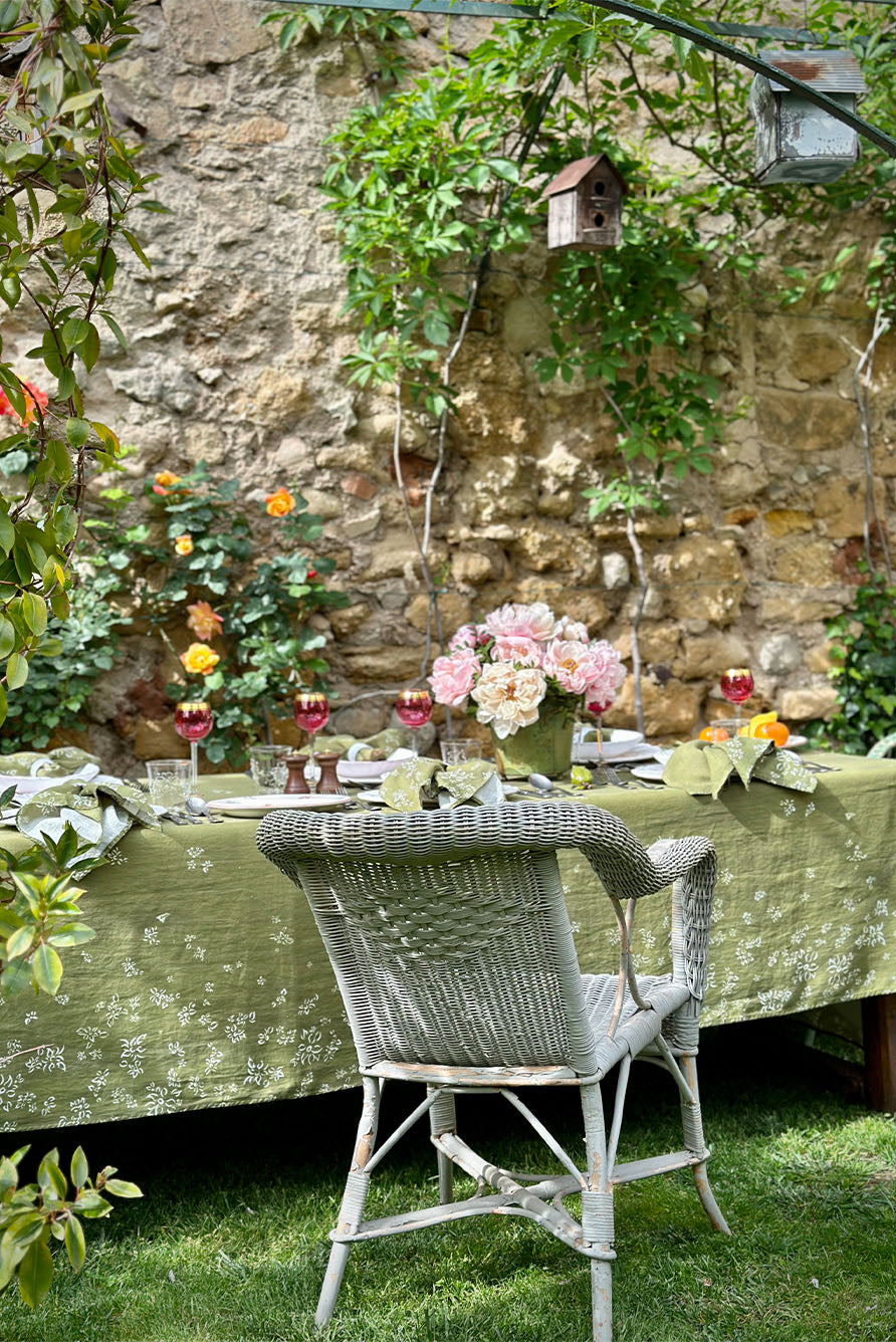 'S&Bee Falling Flower' Linen Tablecloth in Avocado Green