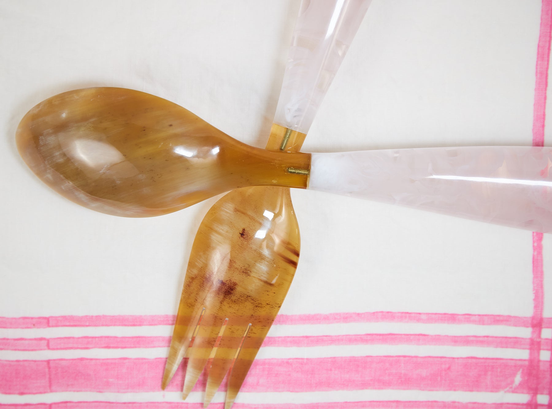 Pair of Resin Salad Servers in White, 33cm