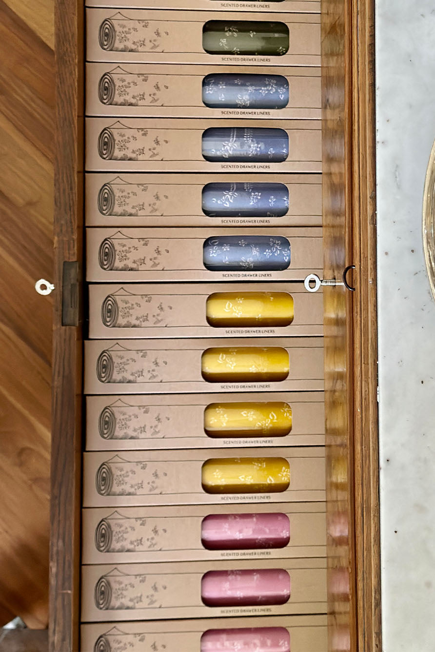 S&B Bergamot & Orange Scented Drawer Liners in Yellow, 5 Sheets, 50x35cm