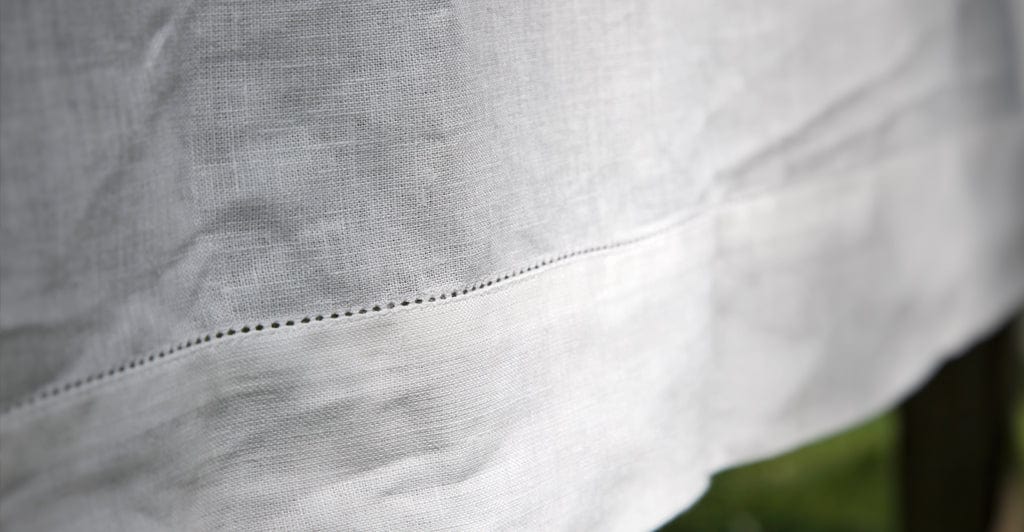 Summerill & Bishop Beautiful White Hemstitch Linen Tablecloth
