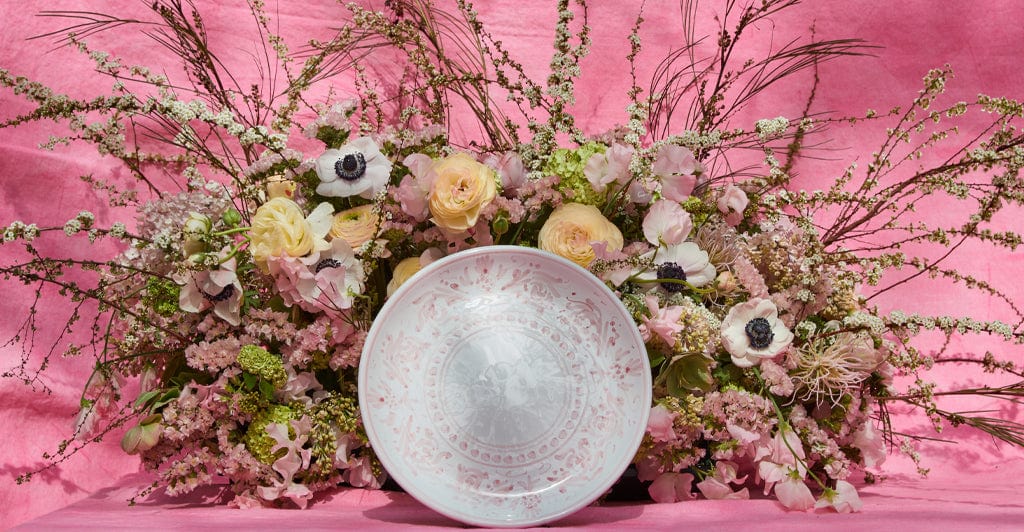 S&B Decorated Dinner Plate in White With Pastel Pink Pattern, 26cm