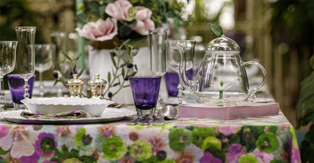 Handblown Murano Glass Lotus Teapot in White