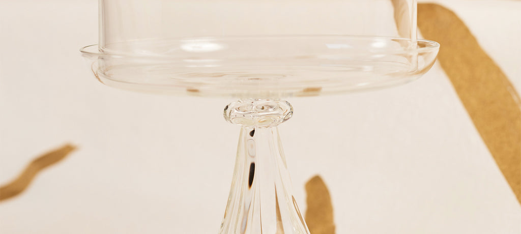 Eleanor Clear Handblown Glass Cake Stand & Dome, Small 19cm