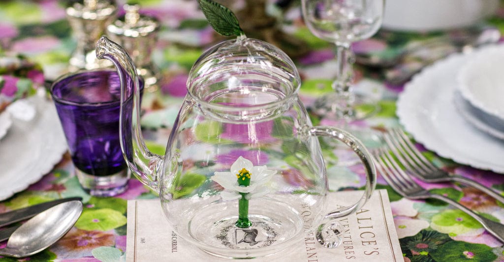 Handblown Murano Glass Lotus Teapot in White